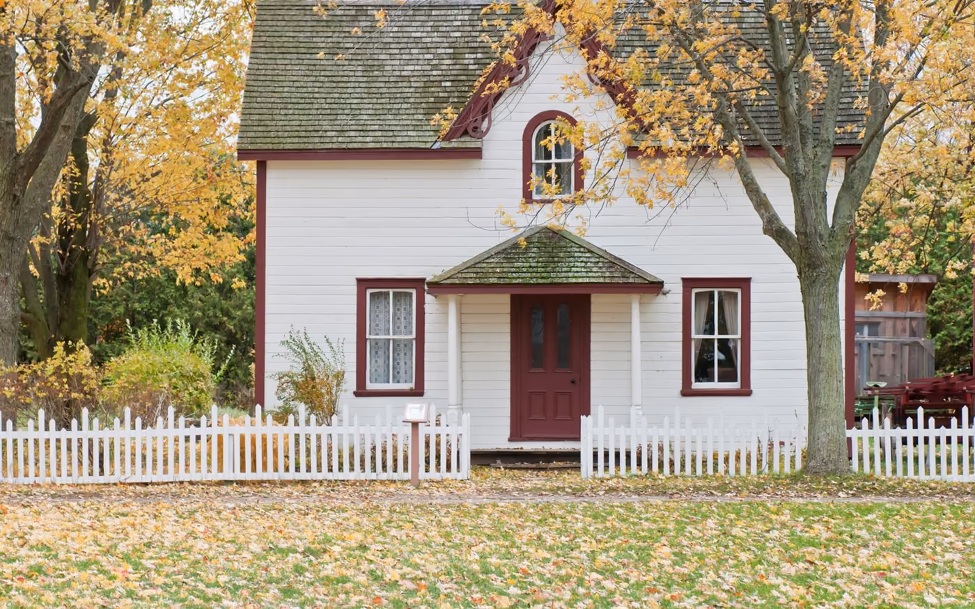 Villa Serein - cottage with garden fence (placeholder photo)